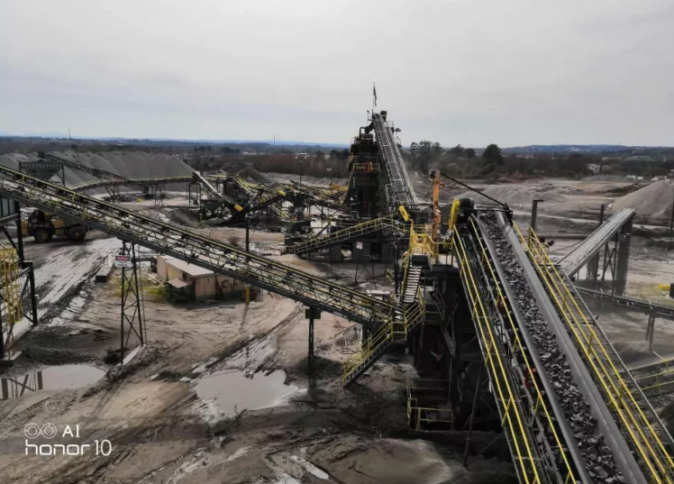 美礦機(jī)械設(shè)備登陸美國(guó)砂石料市場(chǎng) 美礦機(jī)械設(shè)備登陸美國(guó)砂石料市場(chǎng)